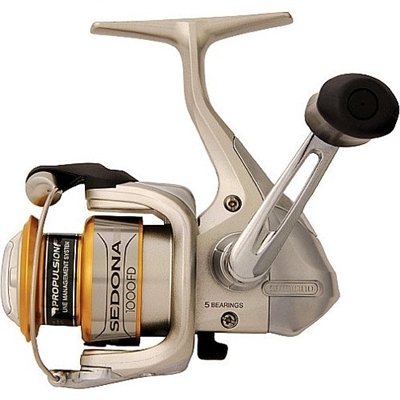 Get more bang for your buck with Sedona Spinning Reels. Available in a  variety of sizes, the Sedona FD incorporates top-of-the-line features like  Propulsion, Super Stopper II and Fluidrive II.